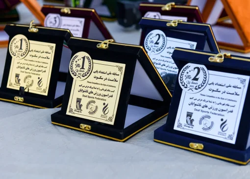 بانک پاسارگاد در کنار جامعه ناشنوایان ایستاد