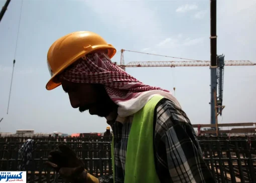 فشار بی رحمانه به جامعه کارگری؛ دلار ۱۰۷ هزار تومانی کارگران را بیچاره کرد