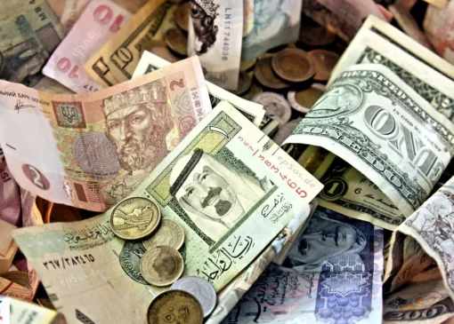 افزایش قیمت امروز دلار ؛ سقف مقاومتی شکسته شد (شنبه ۸ آذر ۱۴۰۴)