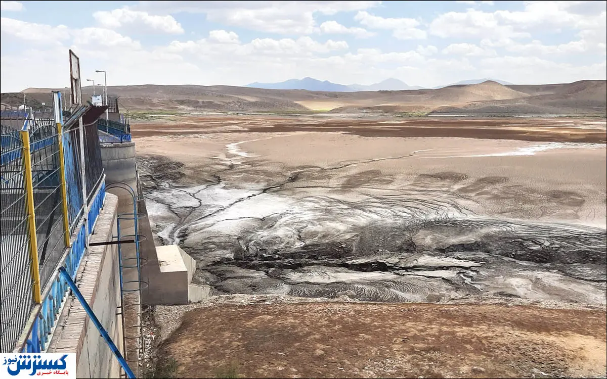 متأسفیم ؛ آب ۱۶ سد مهم ایران ته کشید متأسفیم ؛ آب ۱۶ سد مهم ایران ته کشید