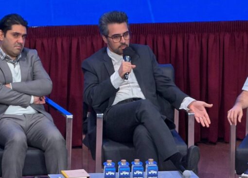 بورس مردم را خانه دار می‌کند / رمزدارایی را بومی سازی می‌کنیم