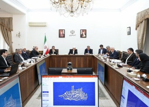 عارف: طرح ۲۰ هزار مگاوات نیروگاه‌های اتمی یک ضرورت انکارناپذیر است
