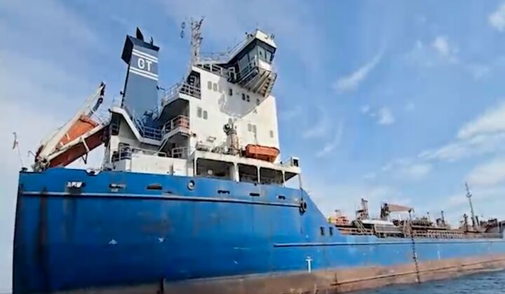 معطلی ۲۵ کشتی کالای اساسی ریشه در اختلال فرآیندهای ارزی و مالی است