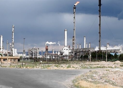 نحوه پرداخت طلب پالایشگاه های بورسی و دولتی تصویب شد