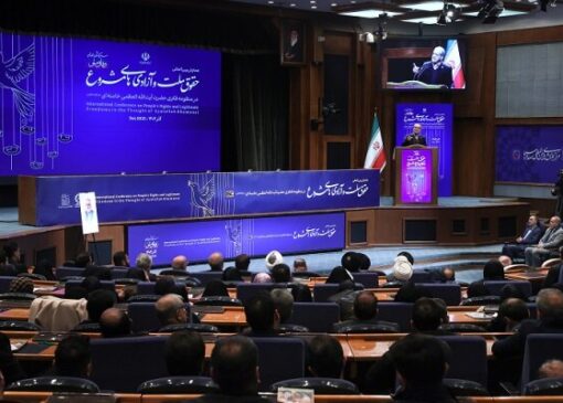 پزشکیان: در نگاه رهبری آزادی مشروع حق مردم و تکلیف حکومت است