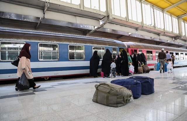 آغاز پیشفروش بلیت قطارهای مسافری از امروز آغاز پیشفروش بلیت قطارهای مسافری از امروز