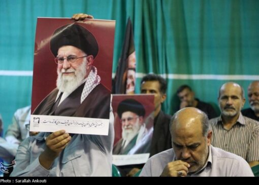 پیمان عشق و وفاداری؛ دستان پینه‌بسته‌ای که حماسه‌ی وداع را ساختند