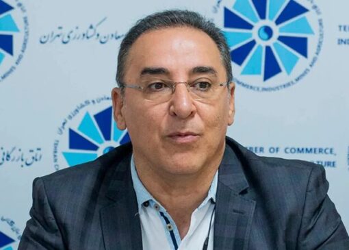 رسوب ۱۷ هزار کانتینر ایرانی در کراچی؛ توقف ۳ هزار کامیون در مرز ریمدان
