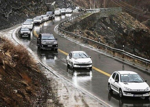 ترافیک نیمه‌سنگین در ۶ محور مواصلاتی کشور| بارش باران در ۳ استان