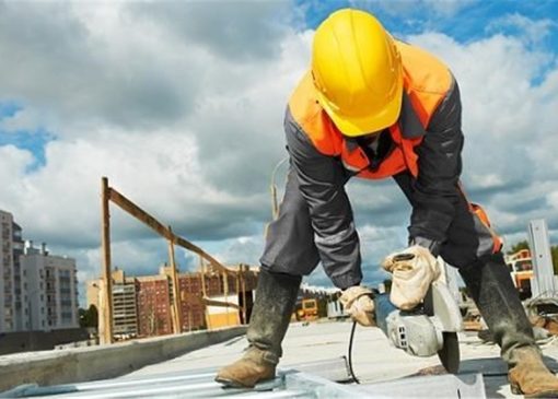 تقویت نظارت‌ها و اجرای دقیق قوانین کار، کلید صیانت از حقوق کارگران